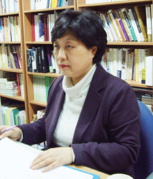 Kim Jung-Hyun, Researcher