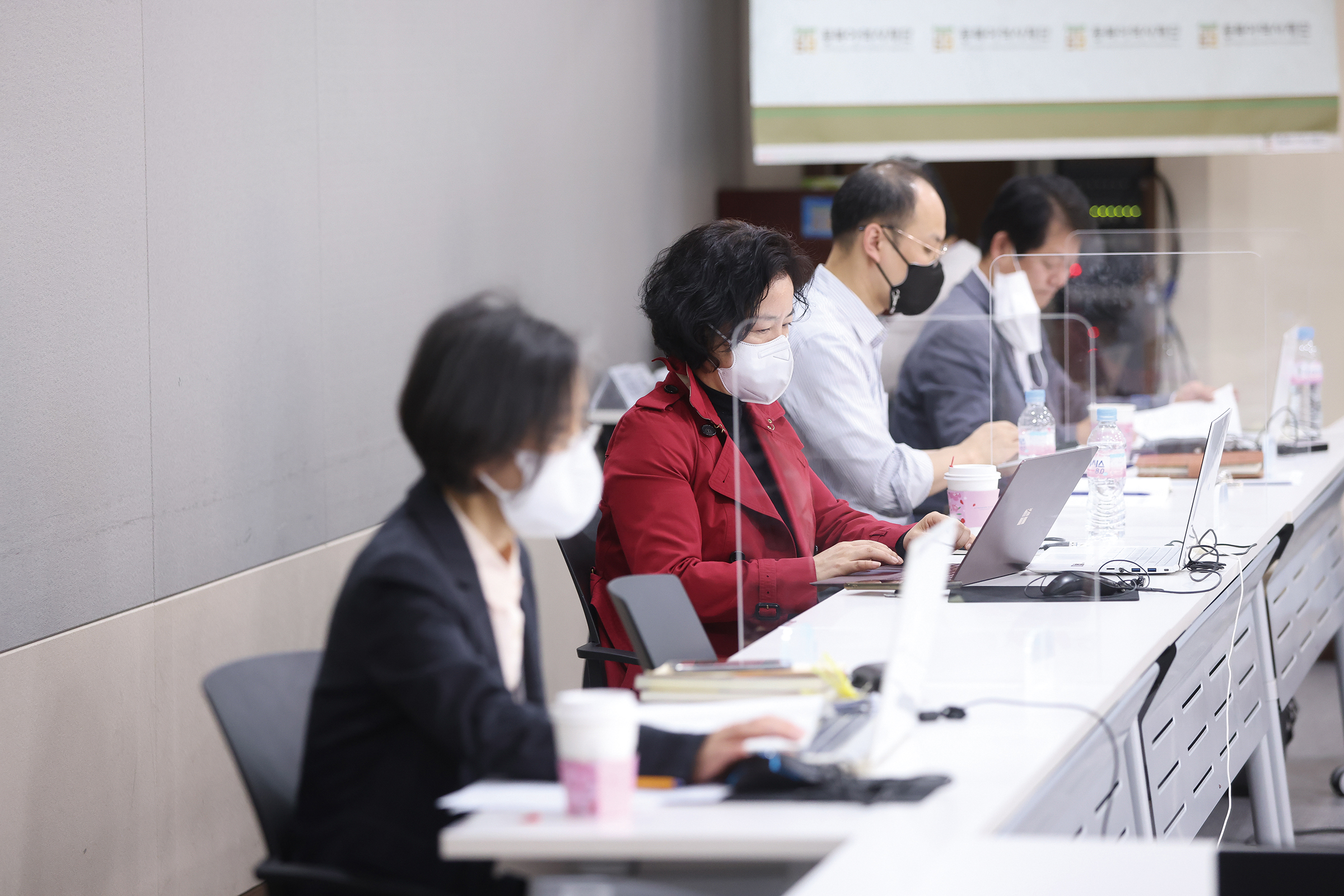 긴급 전문가 세미나 - 일본 고등학교 교과서  검정 내용 분석