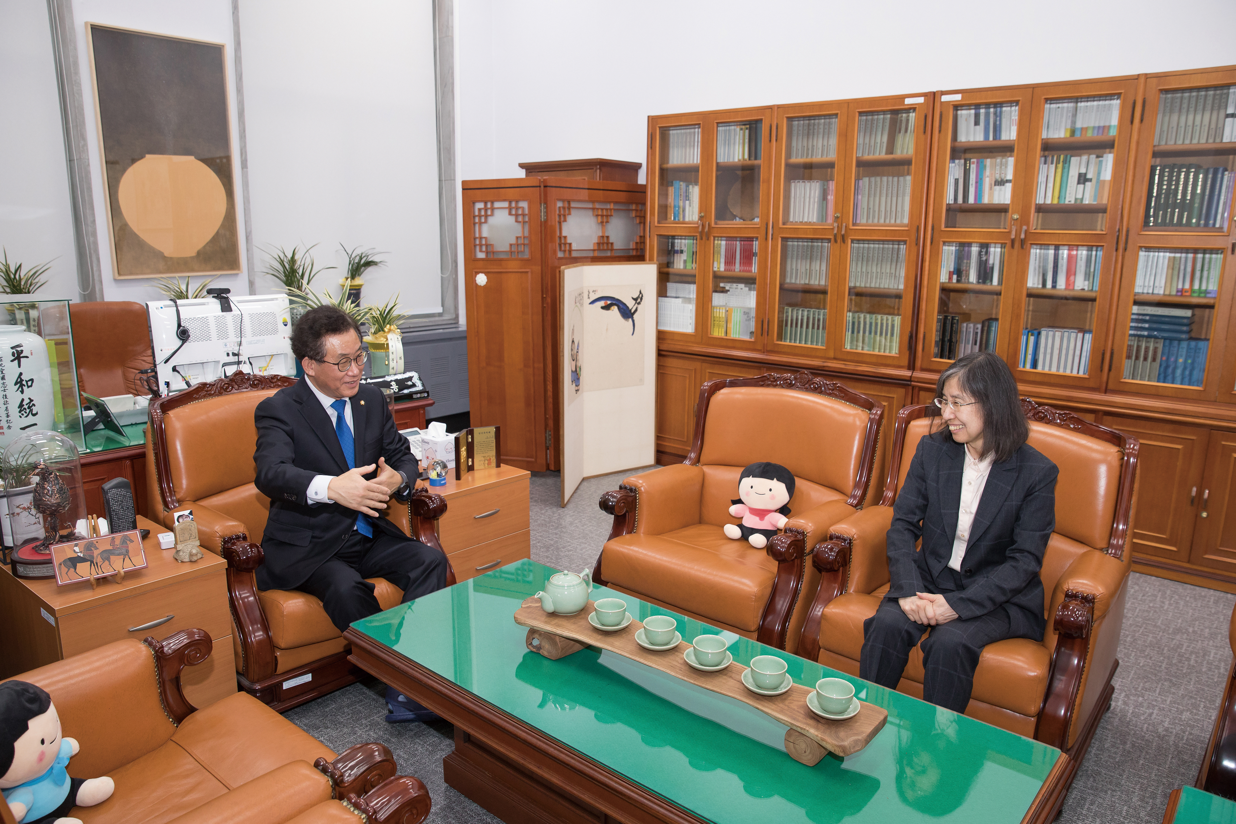 Yoo Gi-hong, Chairman of the National Assembly Education Committee