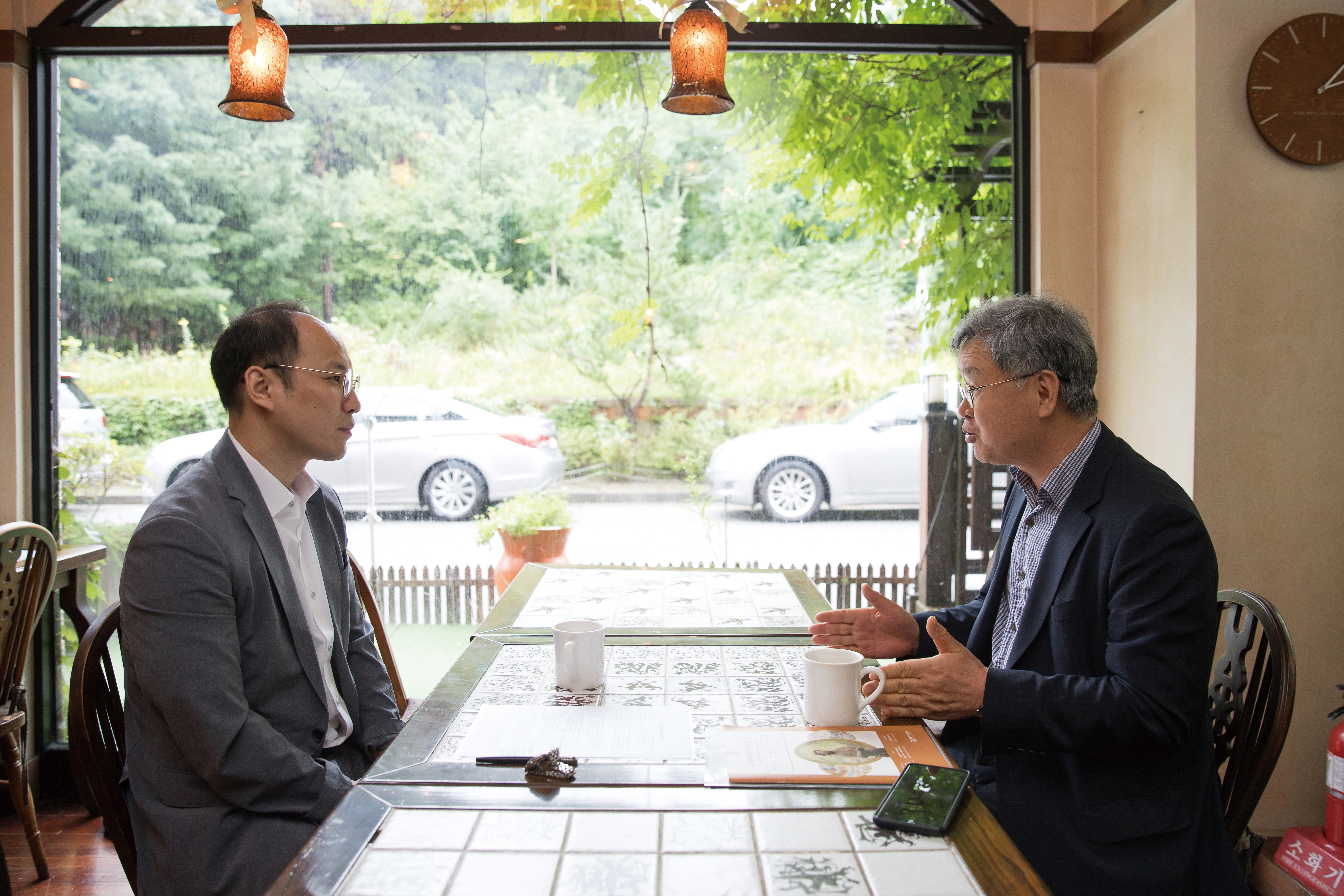 Han Si-jun, Honorary Professor of History at Dankook University