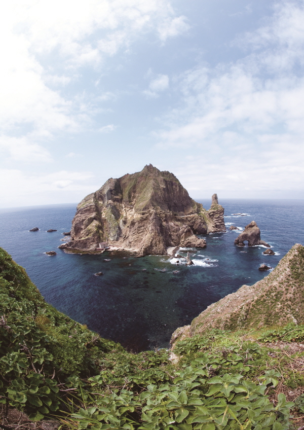 1947, Journey of Academic Investigation to Ulleungdo Island and Dokdo Island